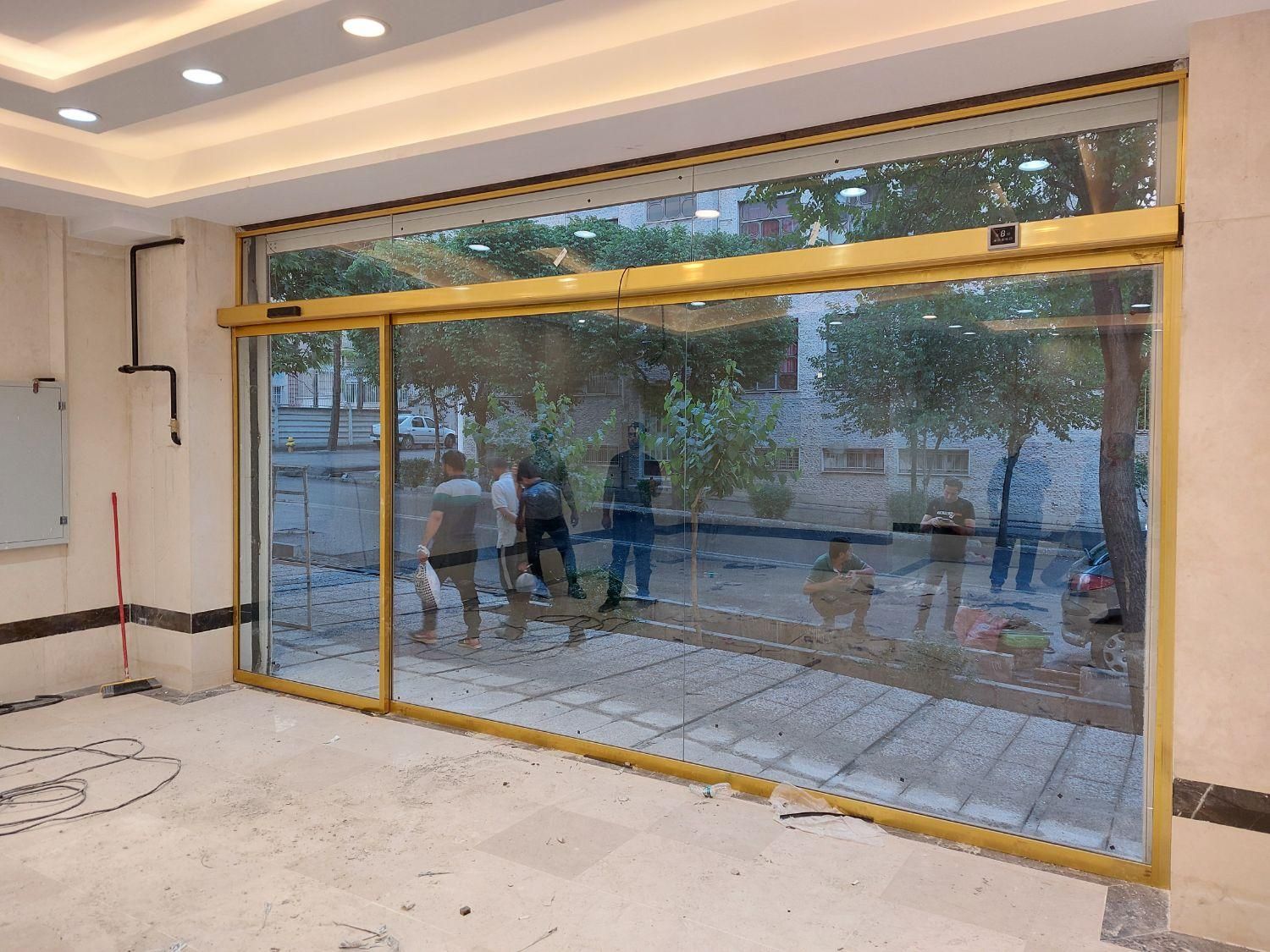 درب اتوماتیک شیشه ای تلسکوپی|مصالح و تجهیزات ساختمان|تهران, مهران (سیدخندان)|دیوار