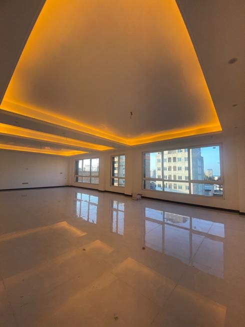 آپارتمان ۲۰۰ متر۳ خوابه نزدیک به ساحل بیست متری|فروش آپارتمان|بابلسر, |دیوار