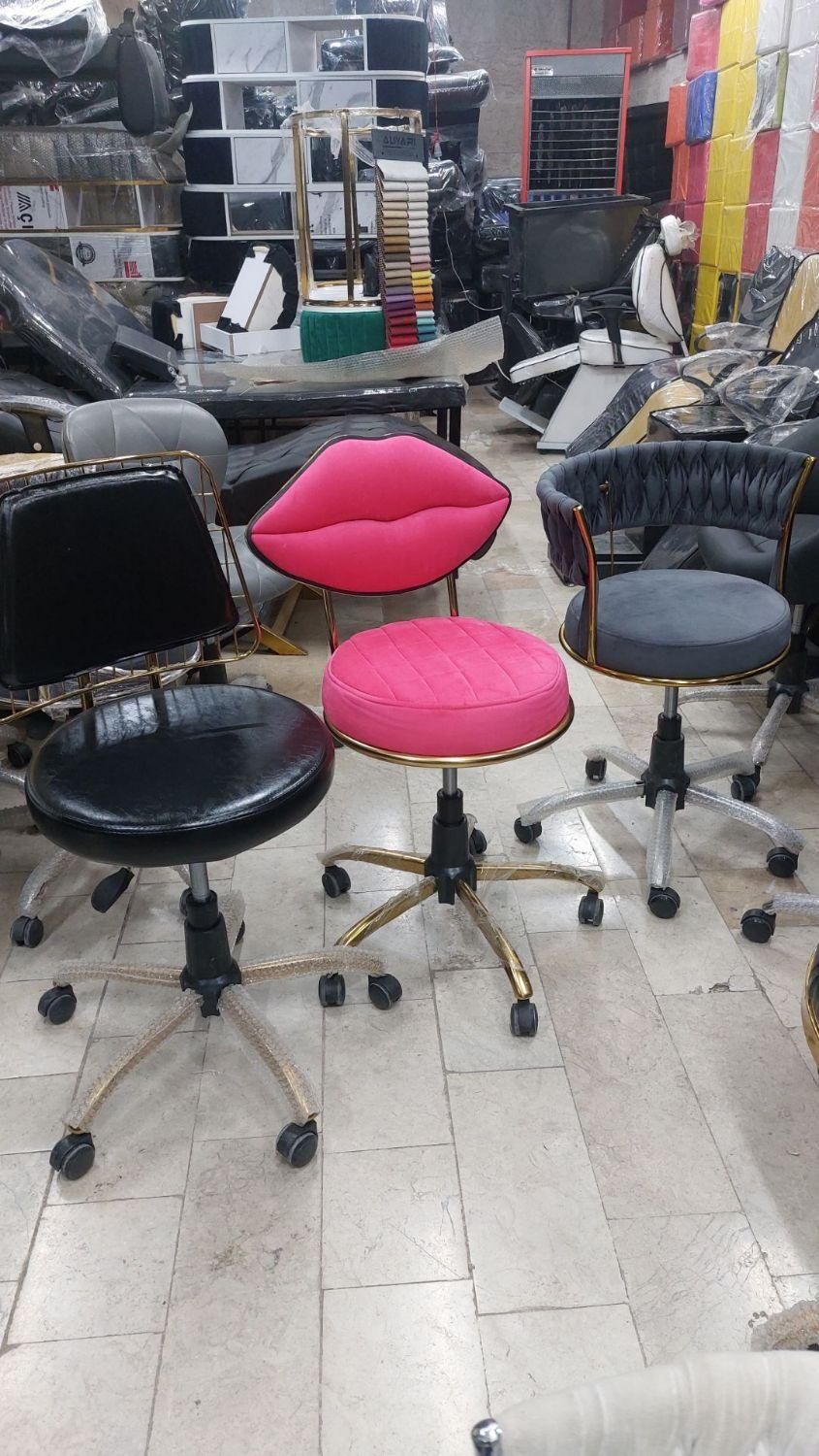 صندلی تابوره اصلاح میکاپ ناخن کپ|صندلی و نیمکت|مشهد, طلاب|دیوار