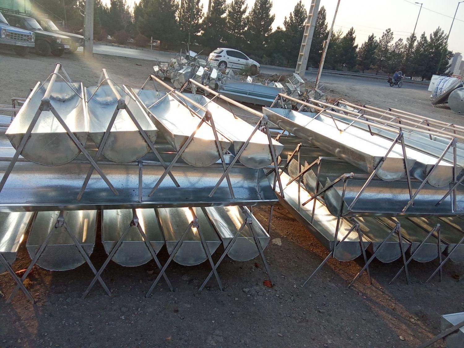 ساخت وفروش آخور بز گوسفندی آبخوری علوفه دان آبشخور|لوازم جانبی حیوانات|اصفهان, پارک مشتاق|دیوار