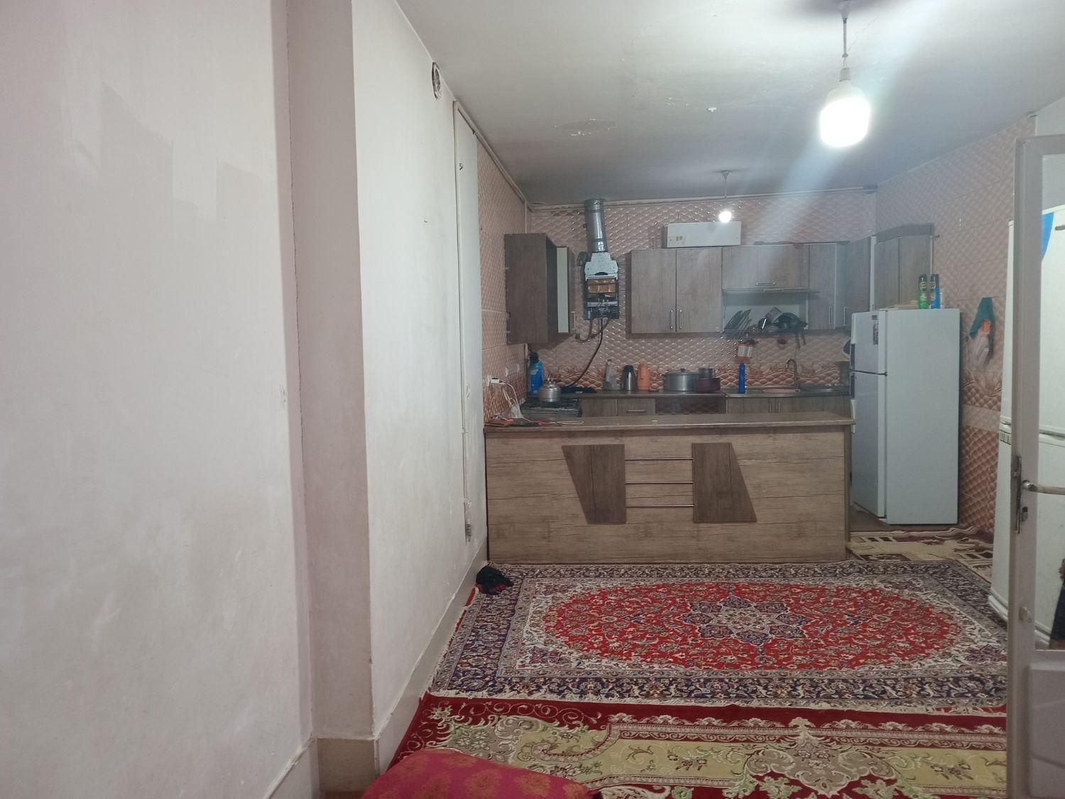 فروش مسکونی 90 متری  تک خواب در کلیشاد|فروش خانه و ویلا|اصفهان, آزادگان|دیوار