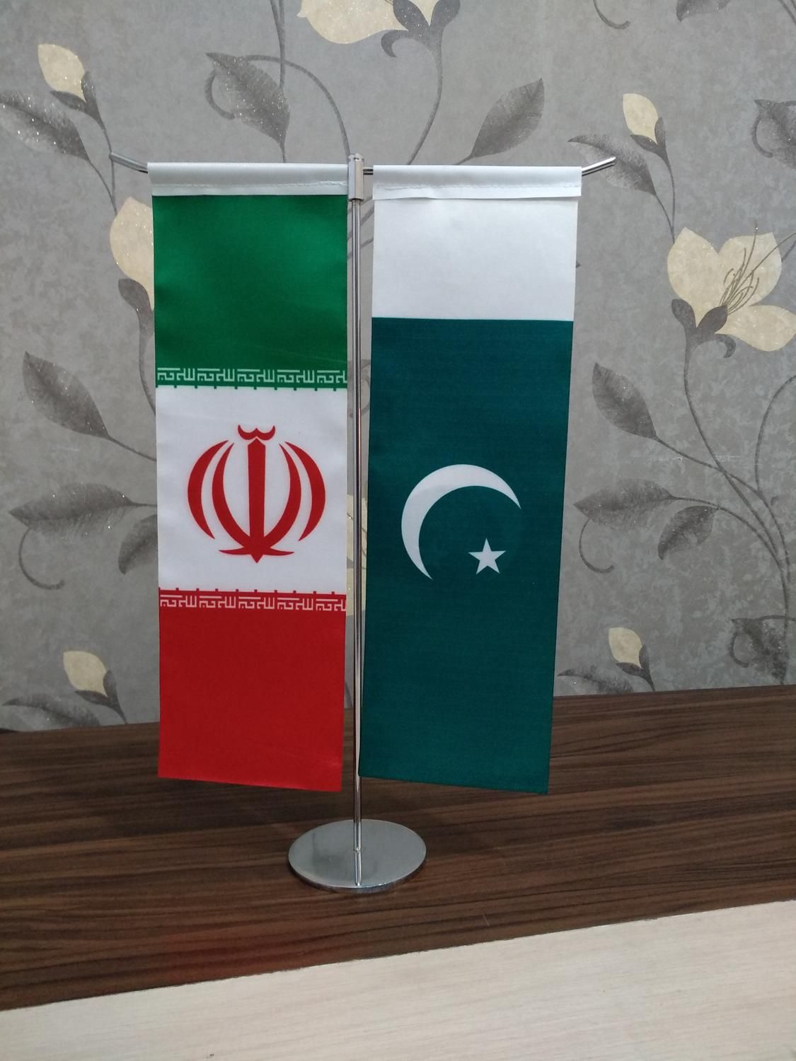 تولید و چاپ پرچم کشورها ملل عراق افغانستان چین و..|عمده‌فروشی|مشهد, احمدآباد|دیوار