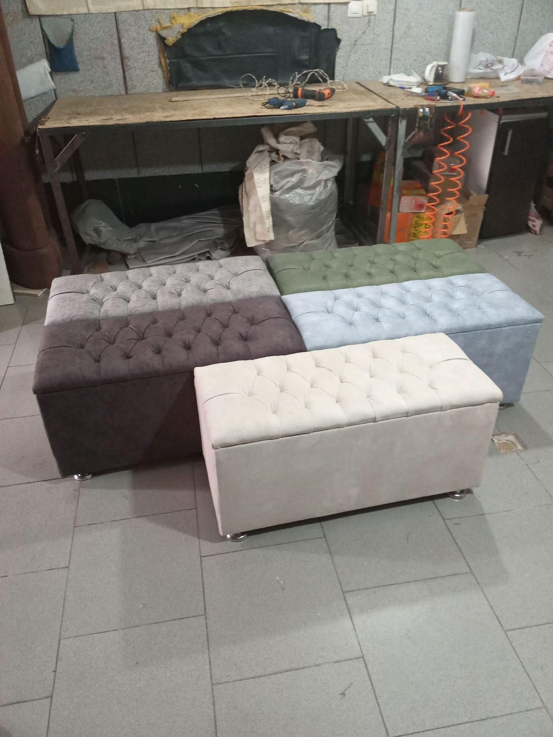 پاف سینا|صندلی و نیمکت|اندیشه, |دیوار