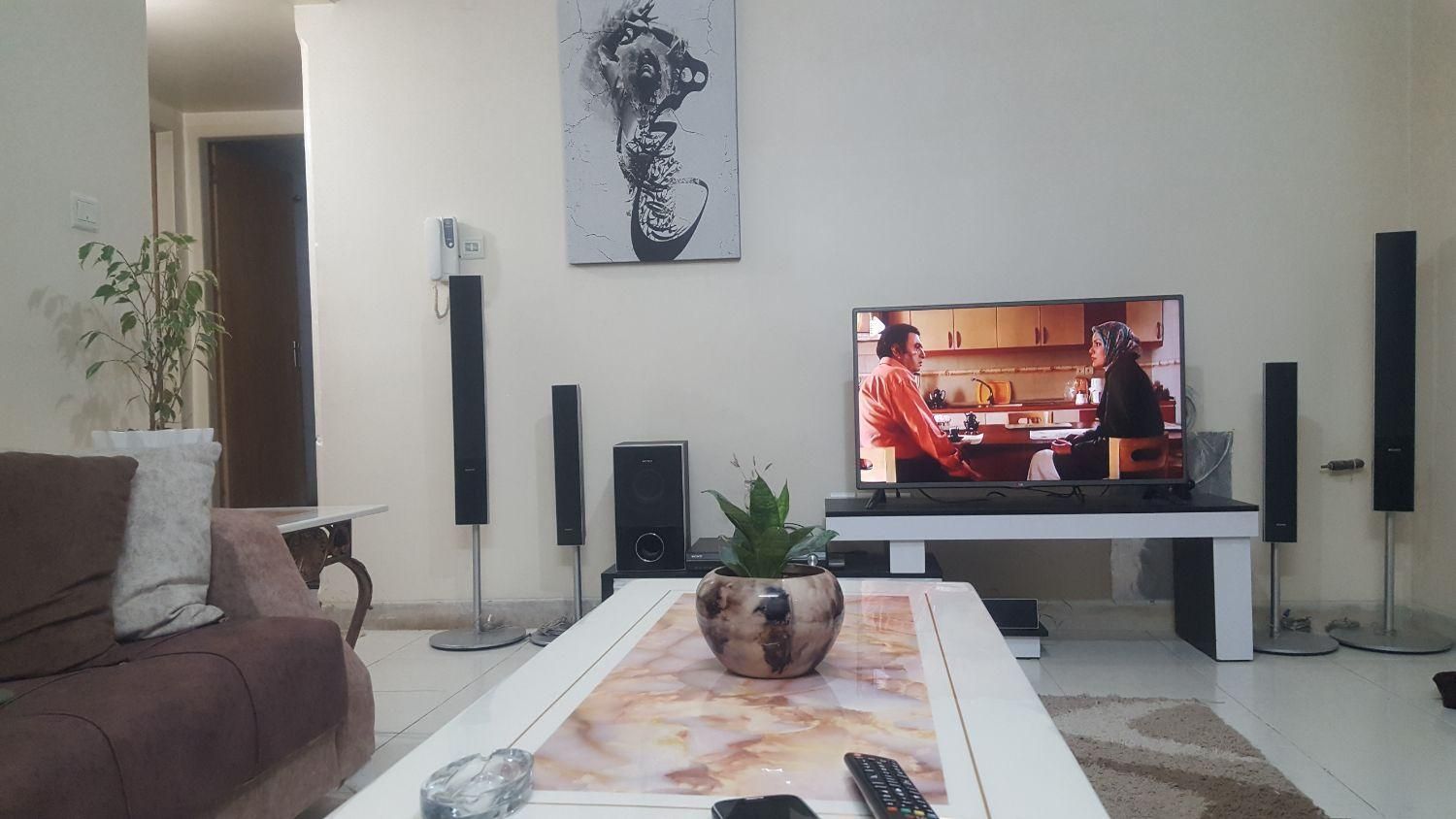 منزل مبله شهرک گلستان|اجارهٔ کوتاه‌مدت آپارتمان و سوئیت|شیراز, شهرک گلستان|دیوار