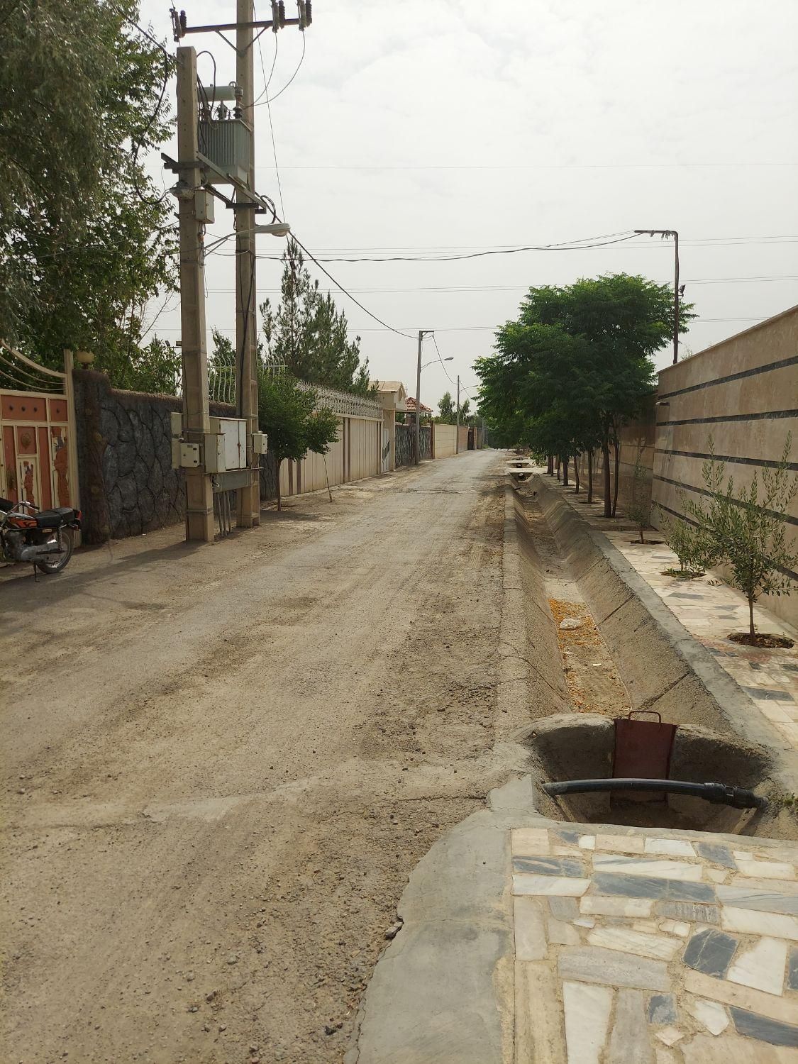 باغ کامل ۹۰ متر ساخت دو خواب با امکانات|فروش خانه و ویلا|اصفهان, آبشار|دیوار