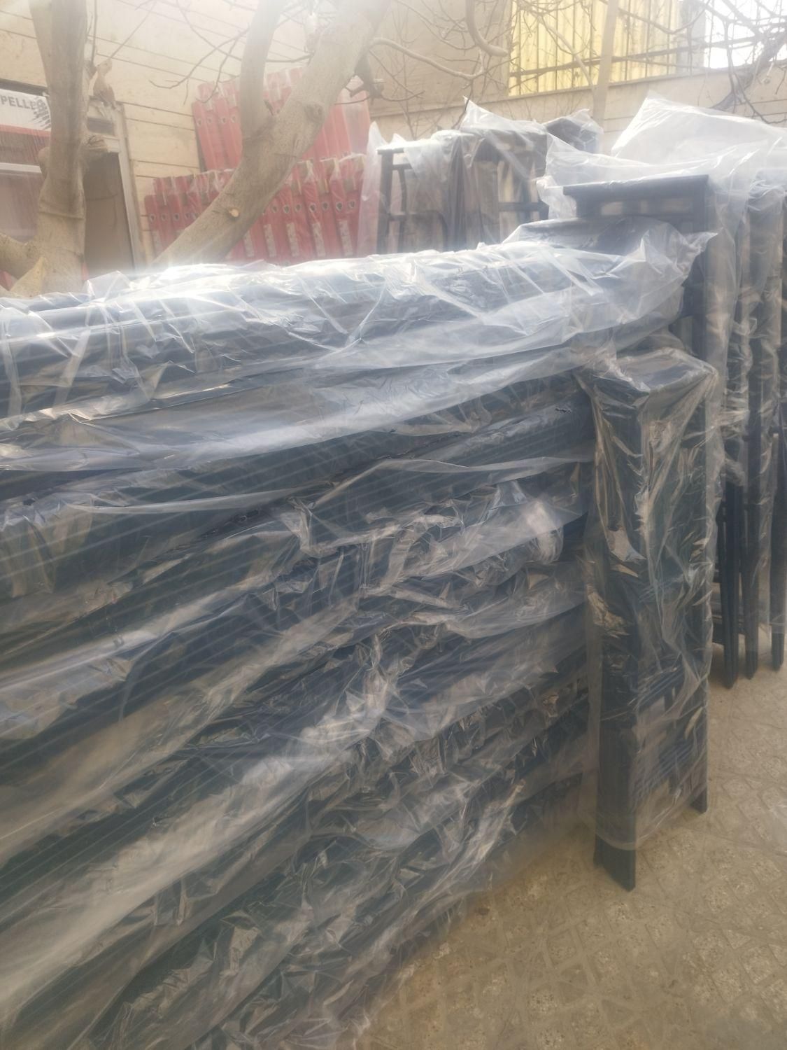 نربان نقاشی زنجیری شفا عمده و خرده|ابزارآلات|اصفهان, خرم|دیوار