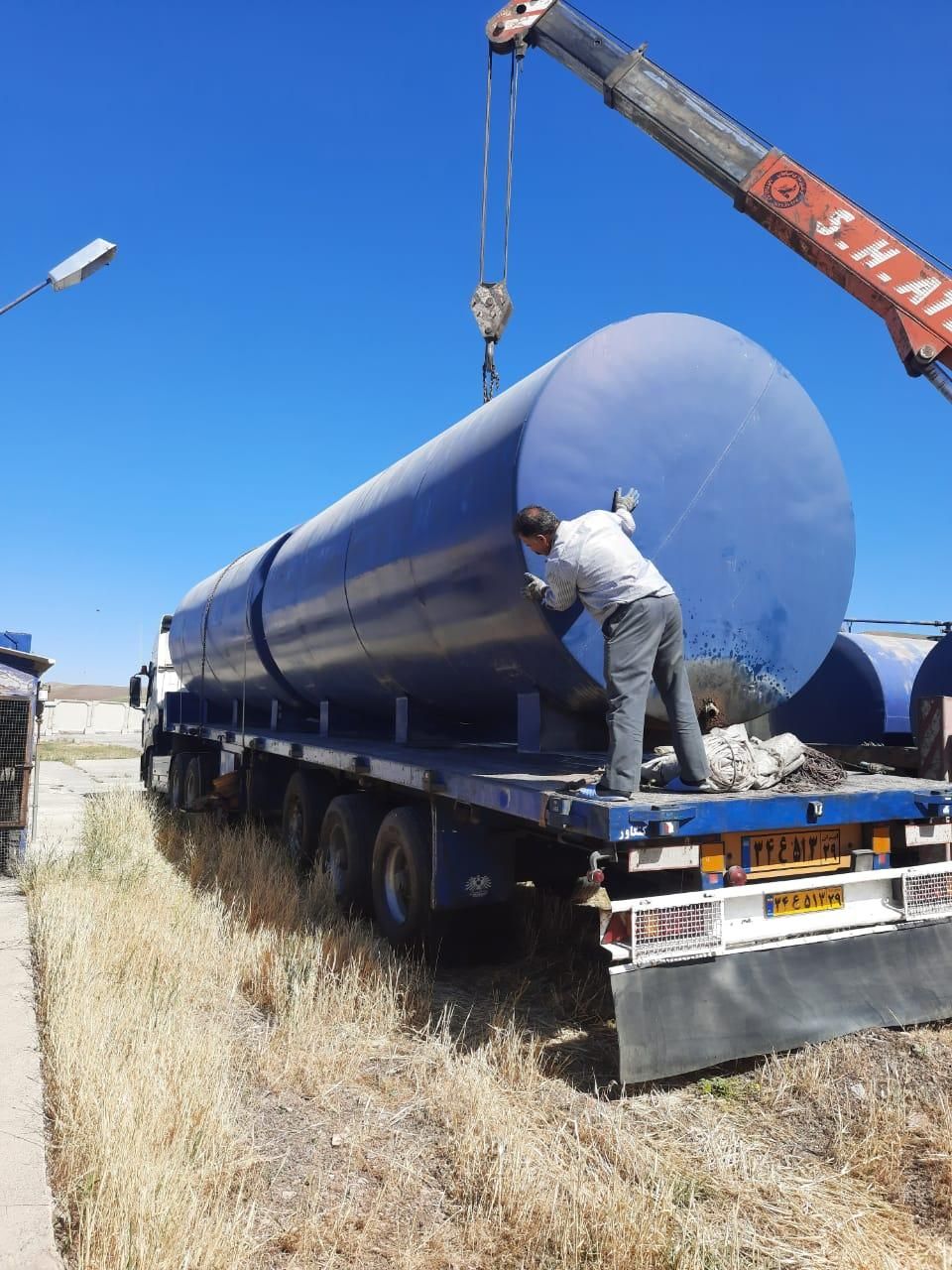 تانکر ۶۲عزار و۵۲هزار و۳۲هزار|ماشین‌آلات صنعتی|تهران, بوستان سرخه حصار|دیوار