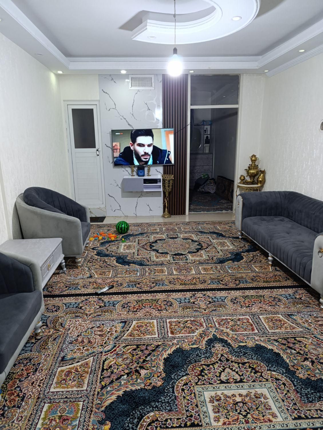 فروش آپارتمان ۵۷ متری ۱ خوابه طبقه ۱ در خاک سفید|فروش آپارتمان|تهران, خاک سفید|دیوار