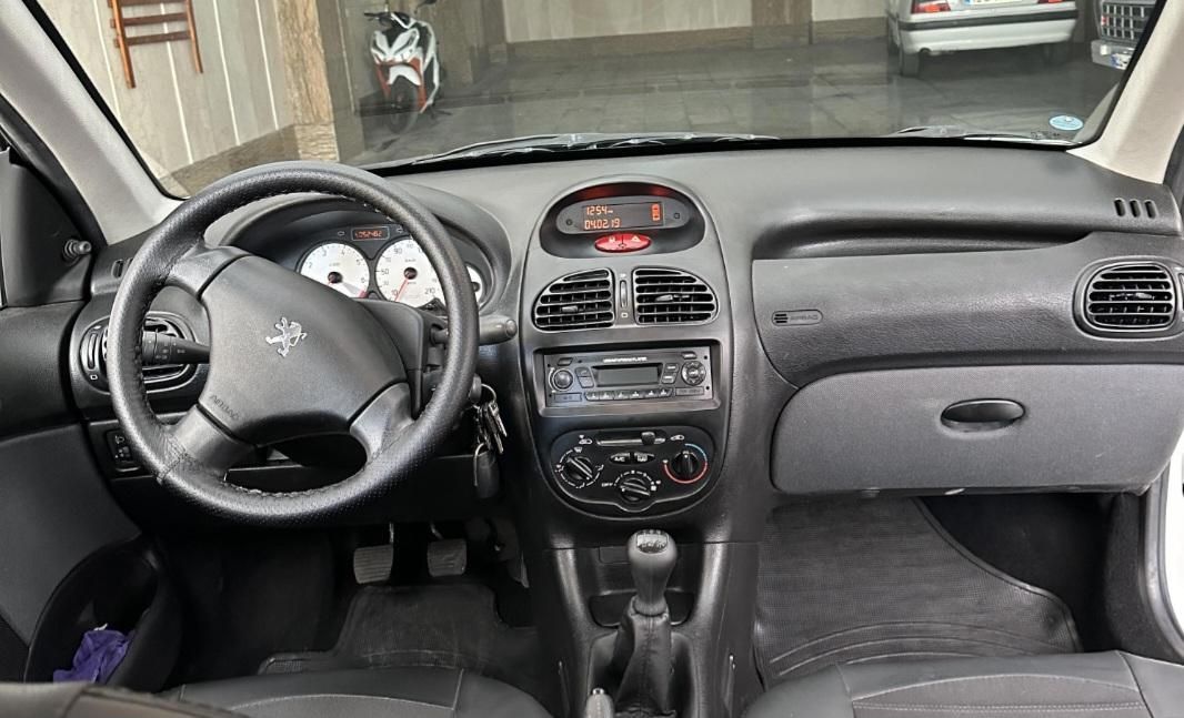 Peugeot/کرایه اتومبیل|خودرو اجاره‌ای|تهران, باغ فیض|دیوار
