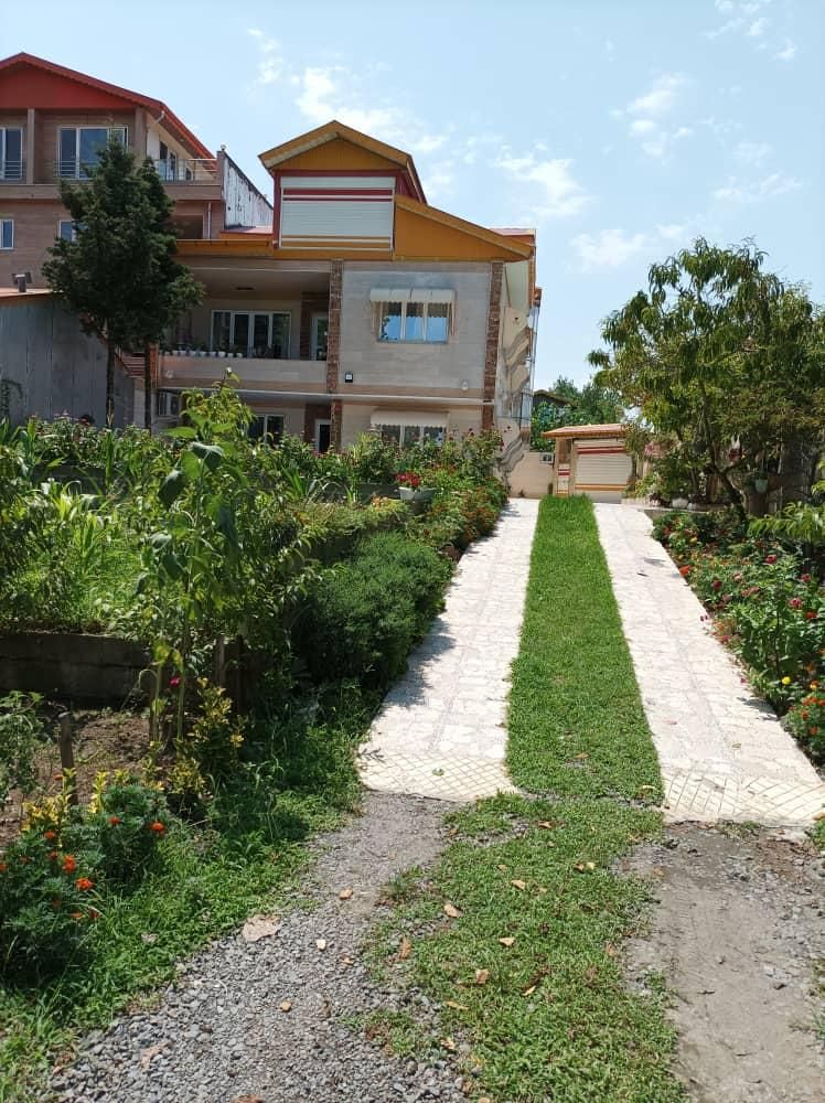 ویلای سه خوابه لب دریای انزلی باهمه امکانات رفاهی|اجارهٔ کوتاهمدت ویلا و باغ|بندر انزلی, چهارفریضه|دیوار