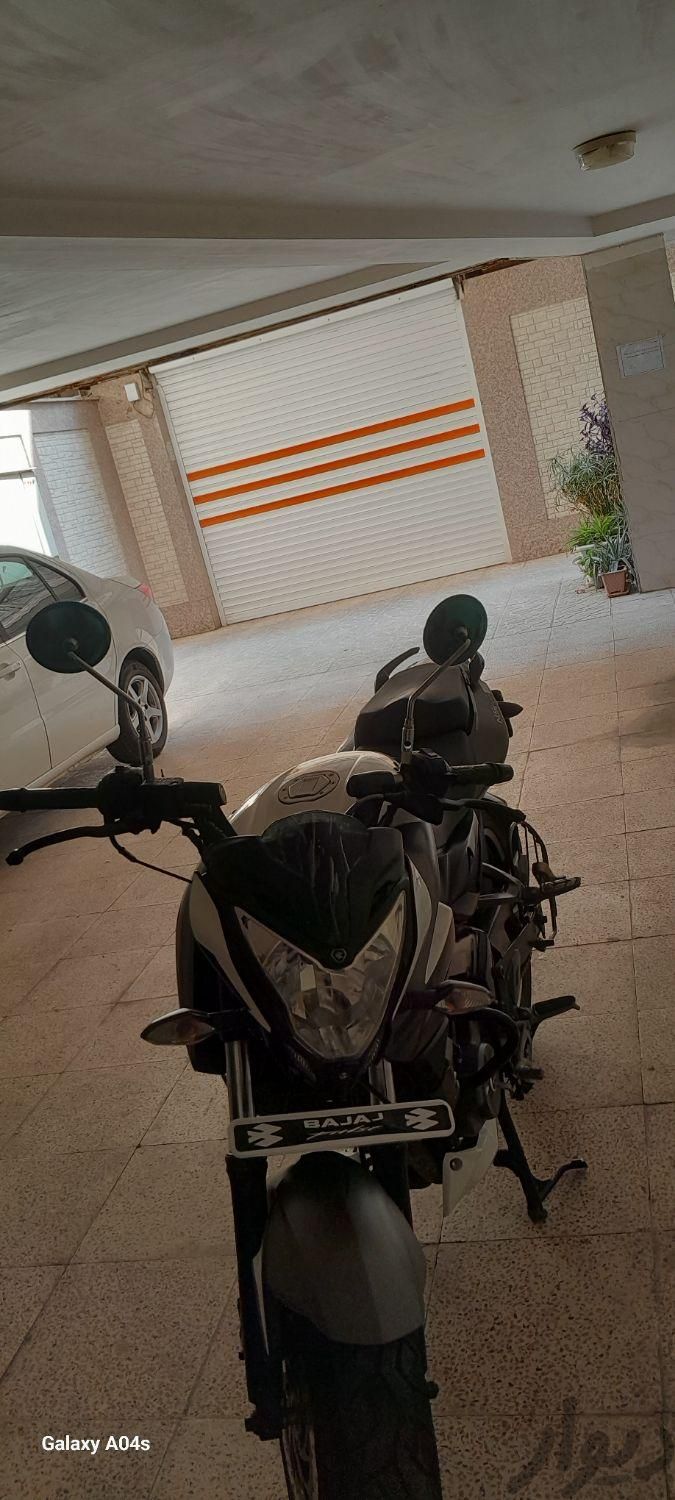 موتور ان اس ۲۰۰ دزدیده شده|اشیا|تهران, بریانک|دیوار