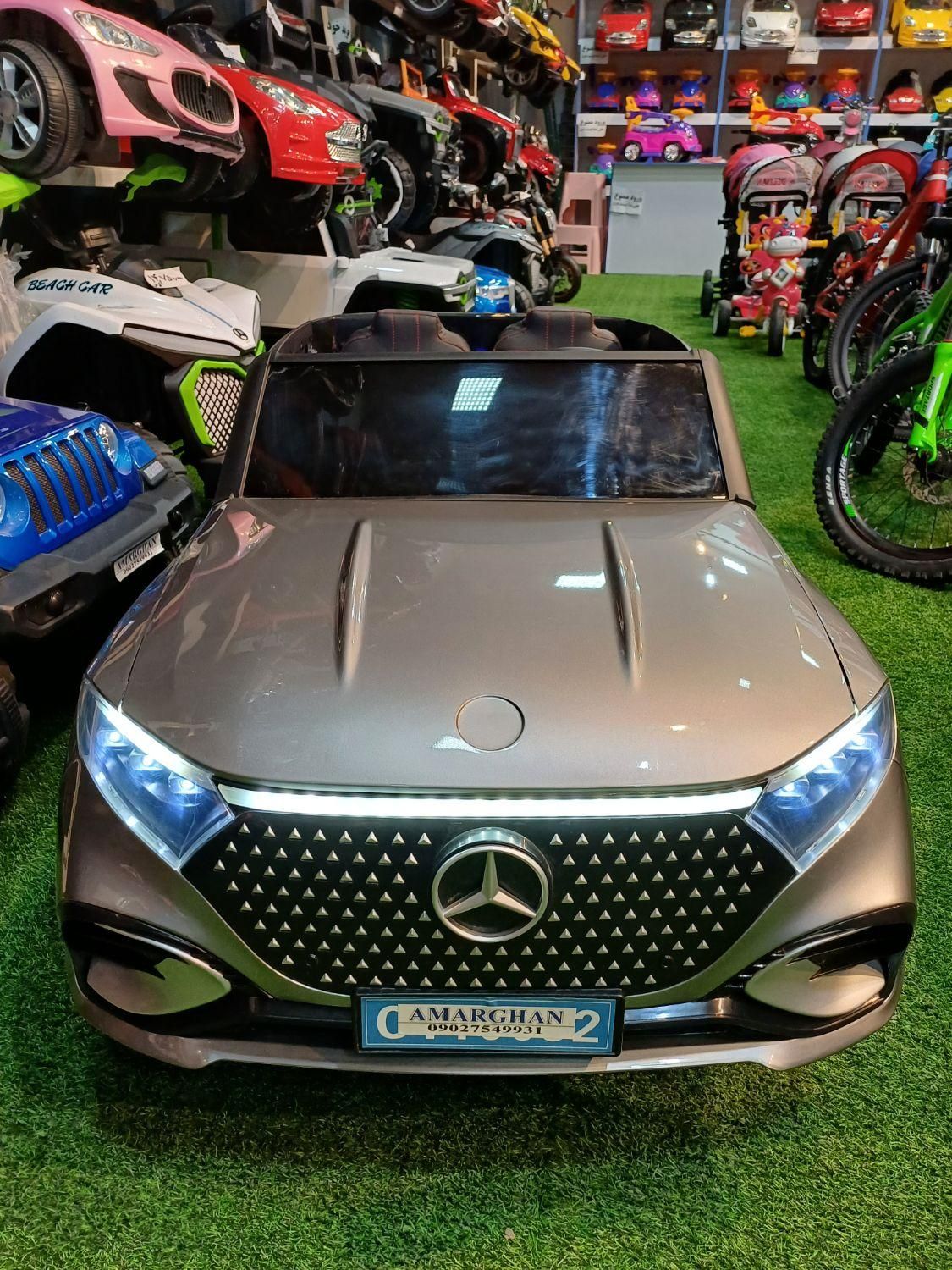 ماشین BENZچهارموتوره مناسب دو کودک ۵سال/سیسمونی|اسباببازی بچه|مشهد, توس (بلوار توس)|دیوار