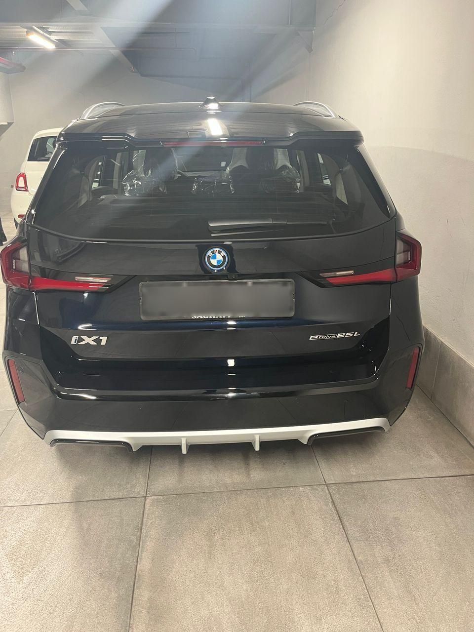 بی‌ام‌و iX1 eDrive 25L، مدل ۲۰۲۵صفر|خودرو سواری و وانت|تهران, فرمانیه|دیوار