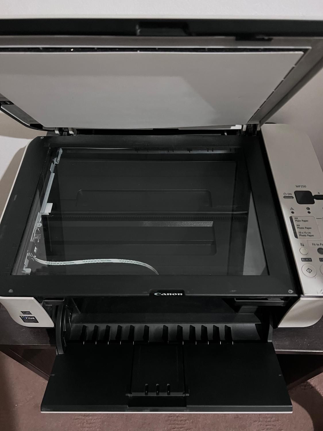 چاپگر رنگی کنن canon|پرینتر، اسکنر، کپی، فکس|شاهین‌شهر, عطار|دیوار