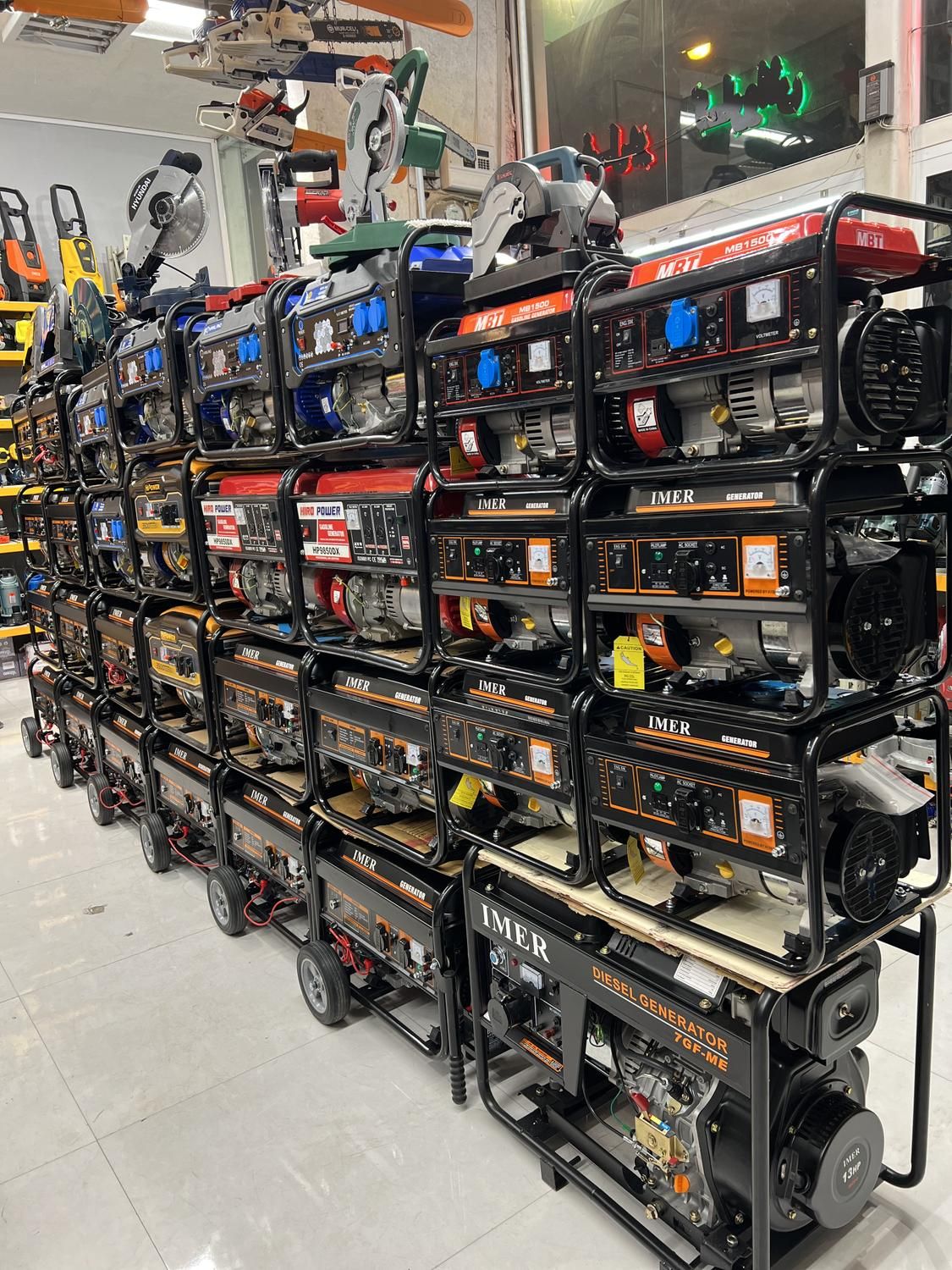 موتوربرق ۱کیلو وات ۳و۵/۵و۶/۵و۷/۵و۸/۵ موتور برق|ماشینآلات صنعتی|مشهد, هنرور|دیوار