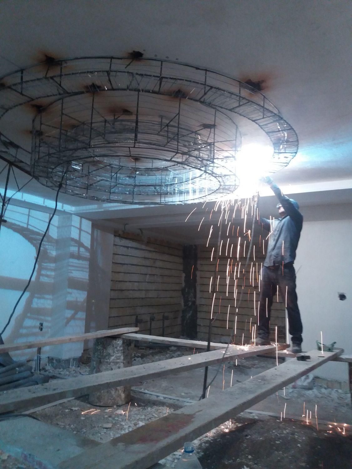 خدمات جوشکاری و راویز کاری جزئی و کلی|خدمات پیشه و مهارت|زنجان, |دیوار