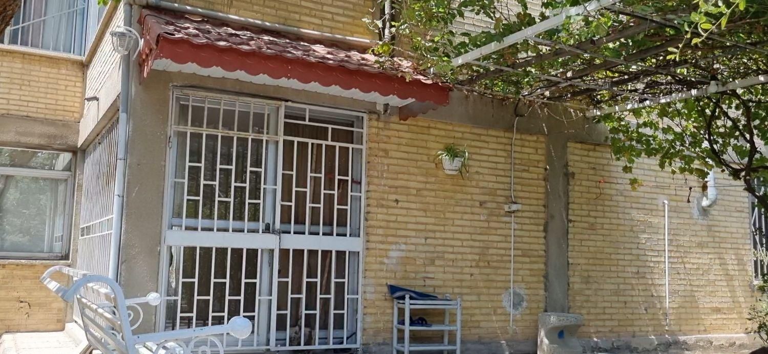 آپارتمان حیاط دار|فروش آپارتمان|فولادشهر, A2|دیوار