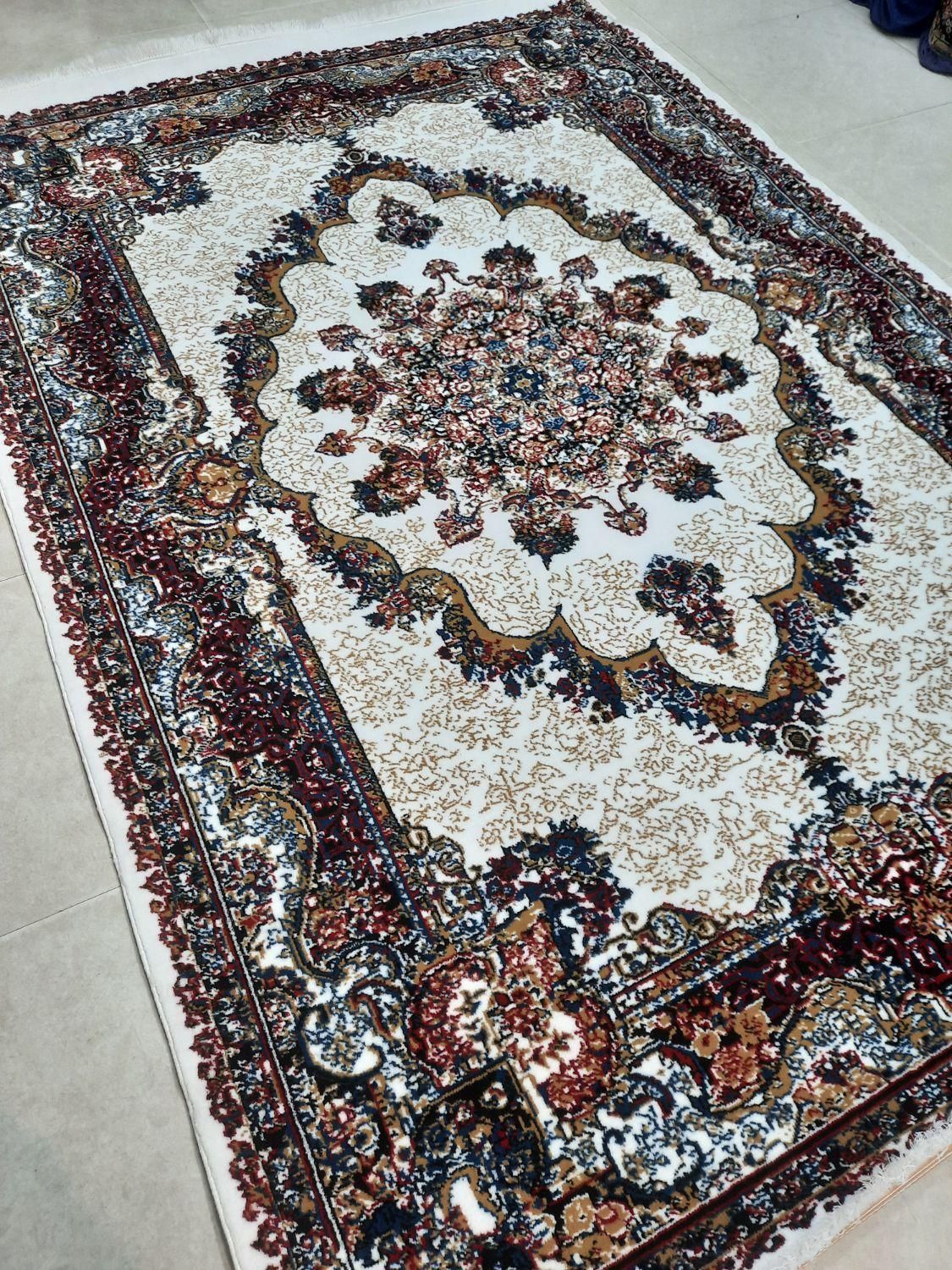 فرش ماشینی طرح۷۰۰ نو|فرش|تبریز, |دیوار