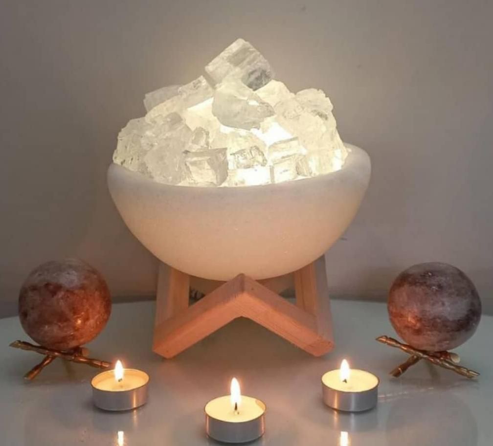 آباژورکاسه سنگ نمک یخی (چراغ خواب)|چراغ خواب و آباژور|تهران, فلسطین (میدان انقلاب)|دیوار