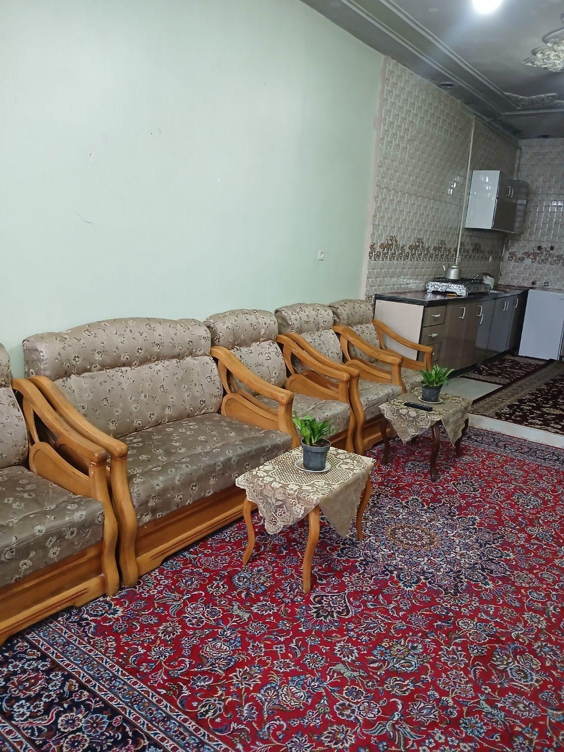 اجاره روزانه/هفتگی/ماهانه آپارتمان ۵۰ متری در دهنو|اجارهٔ کوتاه‌مدت آپارتمان و سوئیت|اصفهان, دهنو|دیوار