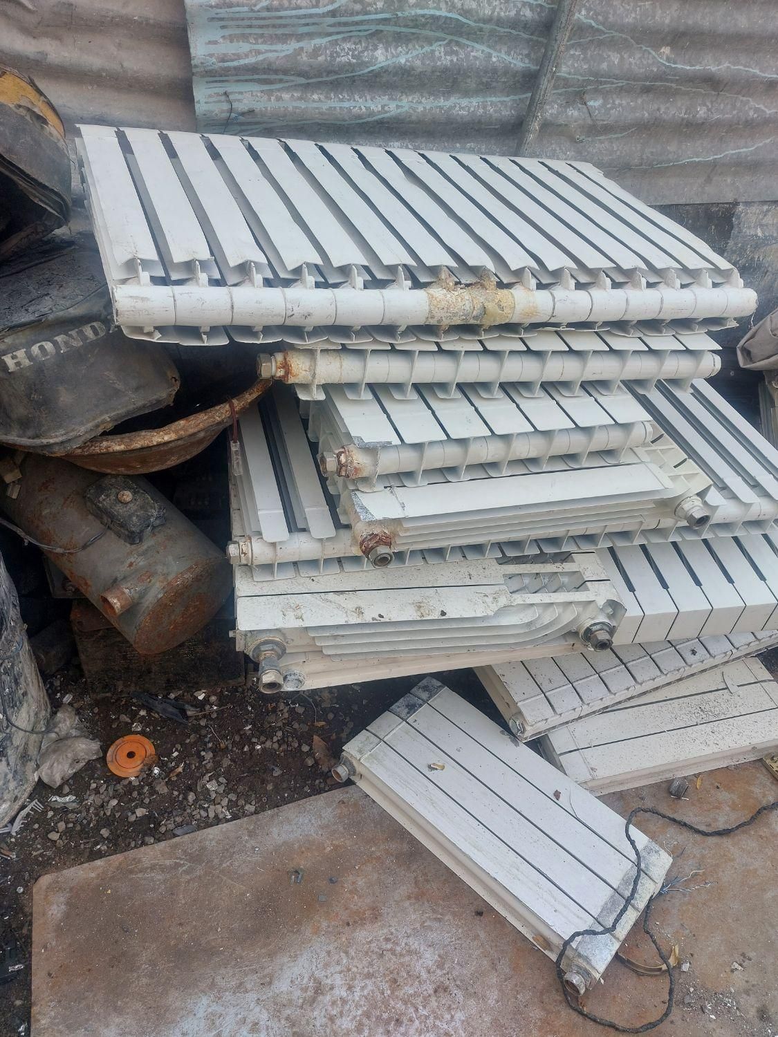 خریدار رادیاتور و شوفاژ فن کوئل کل نقاط تهران|آبگرمکن، پکیج، شوفاژ|تهران, نیروی هوایی (پیروزی)|دیوار