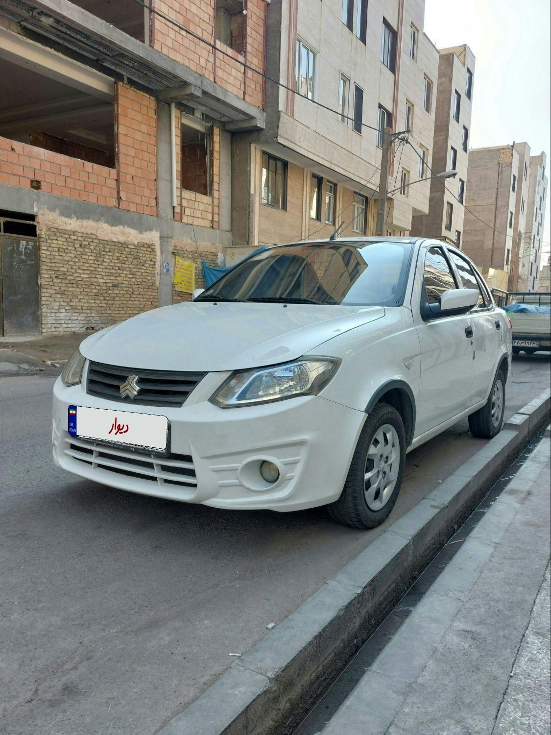 ساینا مدل ۹۸ بی رنگ|خودرو سواری و وانت|قرچک, |دیوار