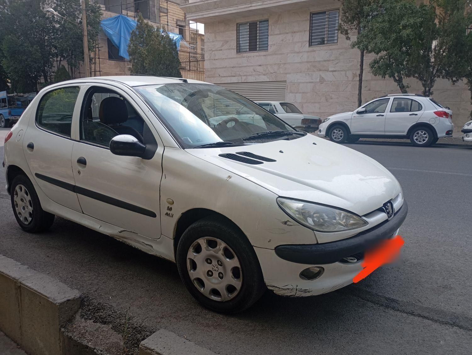206 مدل 88|خودرو سواری و وانت|اراک, |دیوار
