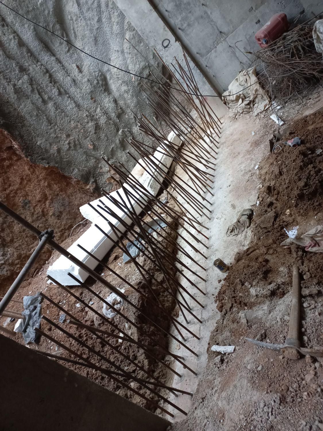 مقاوم سازی وکاشت میلگرد|خدمات پیشه و مهارت|صدرا-فارس, |دیوار