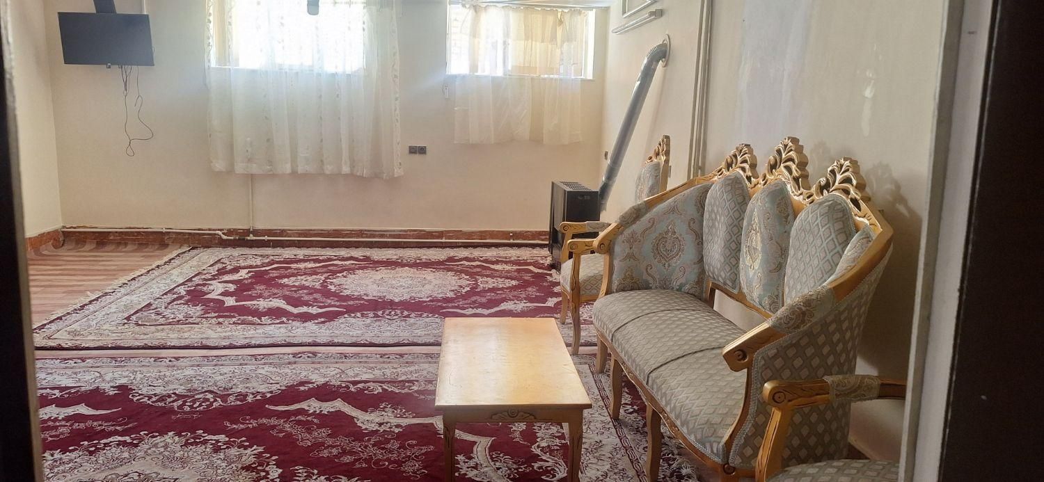 مرند سوییت ویا اجاره کوتاه مدت ‌ مستقل پارکینگ دار|اجارهٔ کوتاه‌مدت آپارتمان و سوئیت|مرند, |دیوار