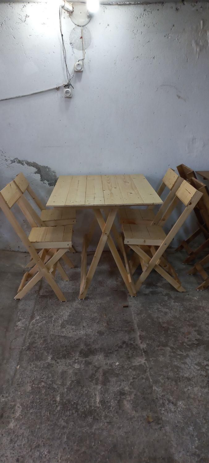 میز و صندلی چوبی تاشو کم جا|میز و صندلی غذاخوری|لنگرود, |دیوار