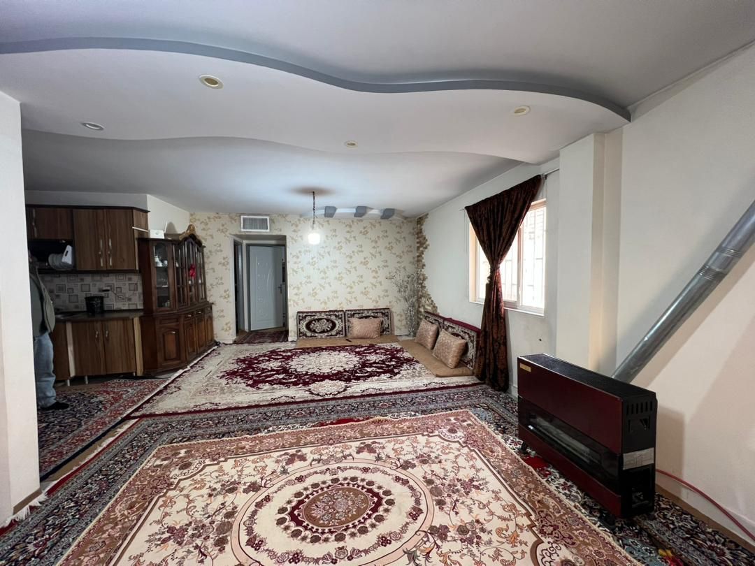 ویلایی دو خوابه محمدشهر عباس آباد حیاط دار دوکله|فروش خانه و ویلا|محمدشهر, عباس آباد|دیوار