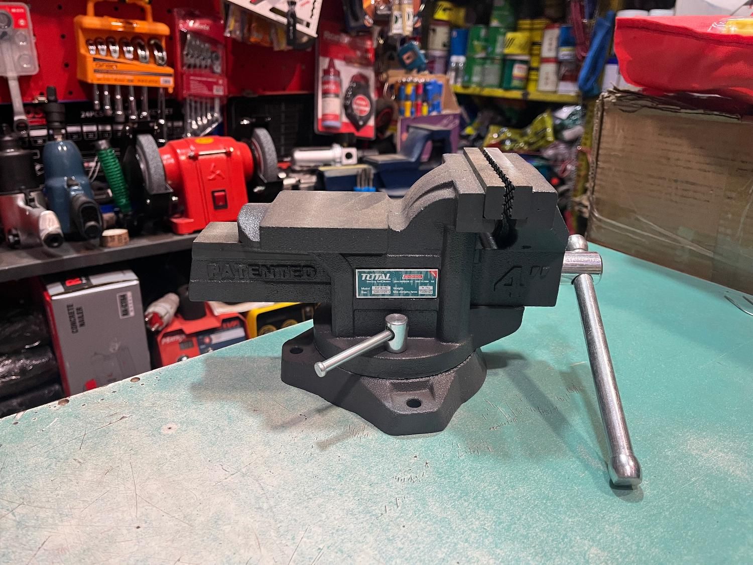 گیره رومیزی|ابزارآلات|رشت, کوی عرفان|دیوار