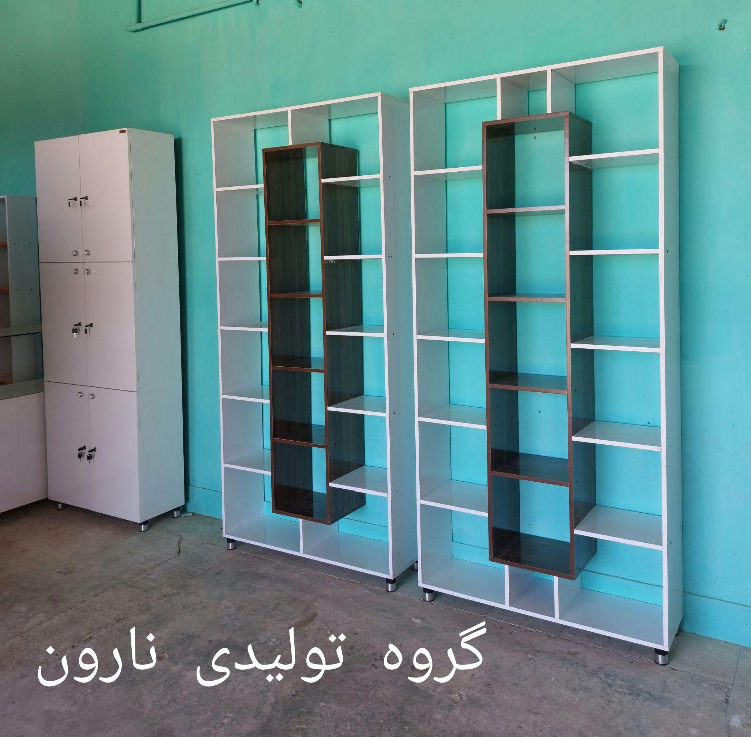 ویترین پشت شیشه مغازه کد ۱۰۰ قفسه دکور|فروشگاه و مغازه|اصفهان, دانشگاه اصفهان|دیوار