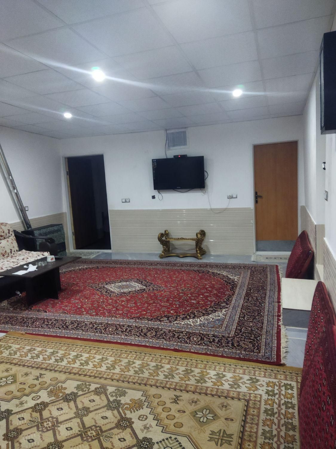 سوئیت شب بو ، نوساز با محیطی امن و آرام|اجارهٔ کوتاه‌مدت آپارتمان و سوئیت|شاهرود, |دیوار