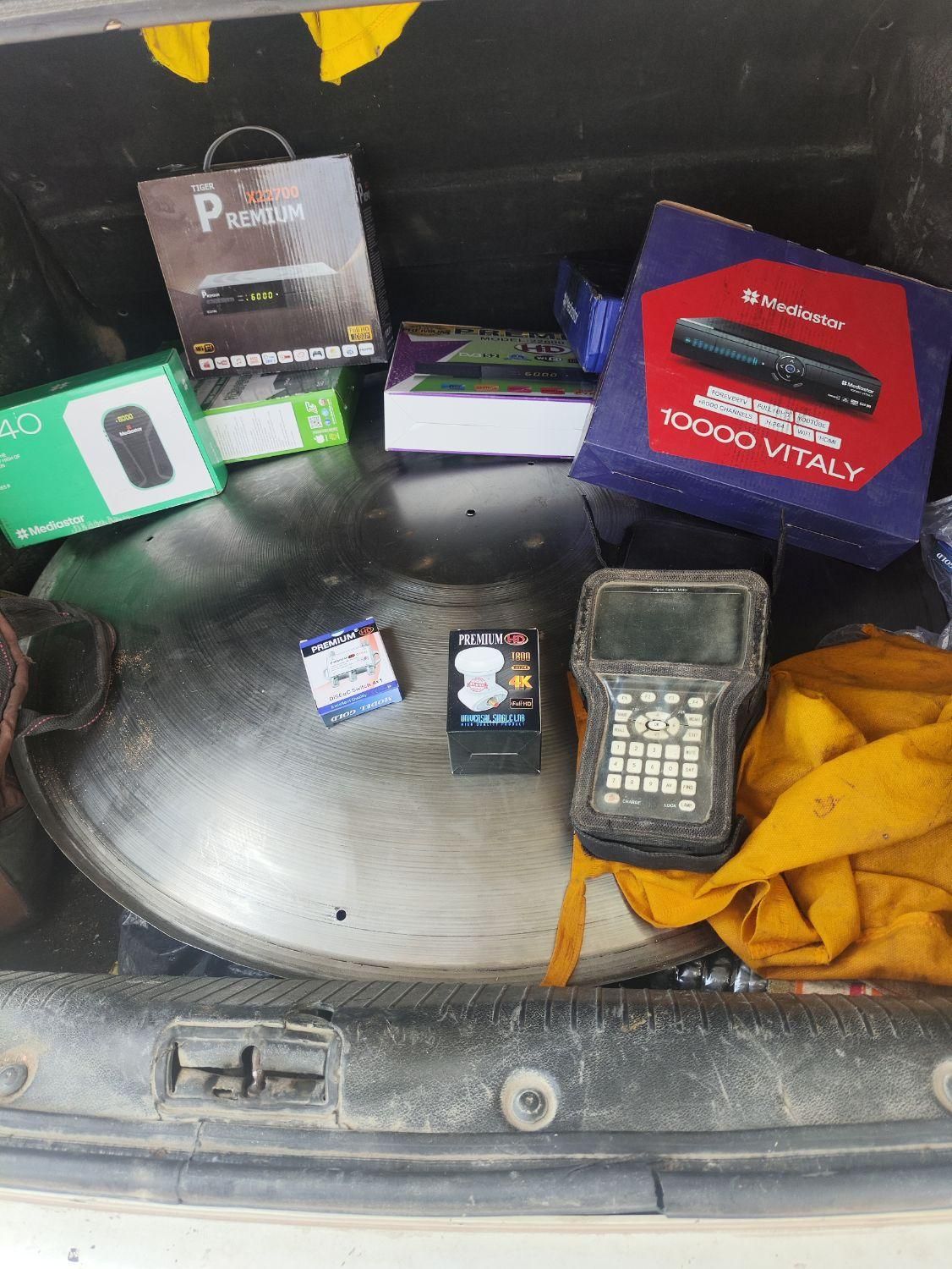 نصب نصاب آنتن تلویزیون تنظیم گیرنده|خدمات پیشه و مهارت|بوشهر, |دیوار