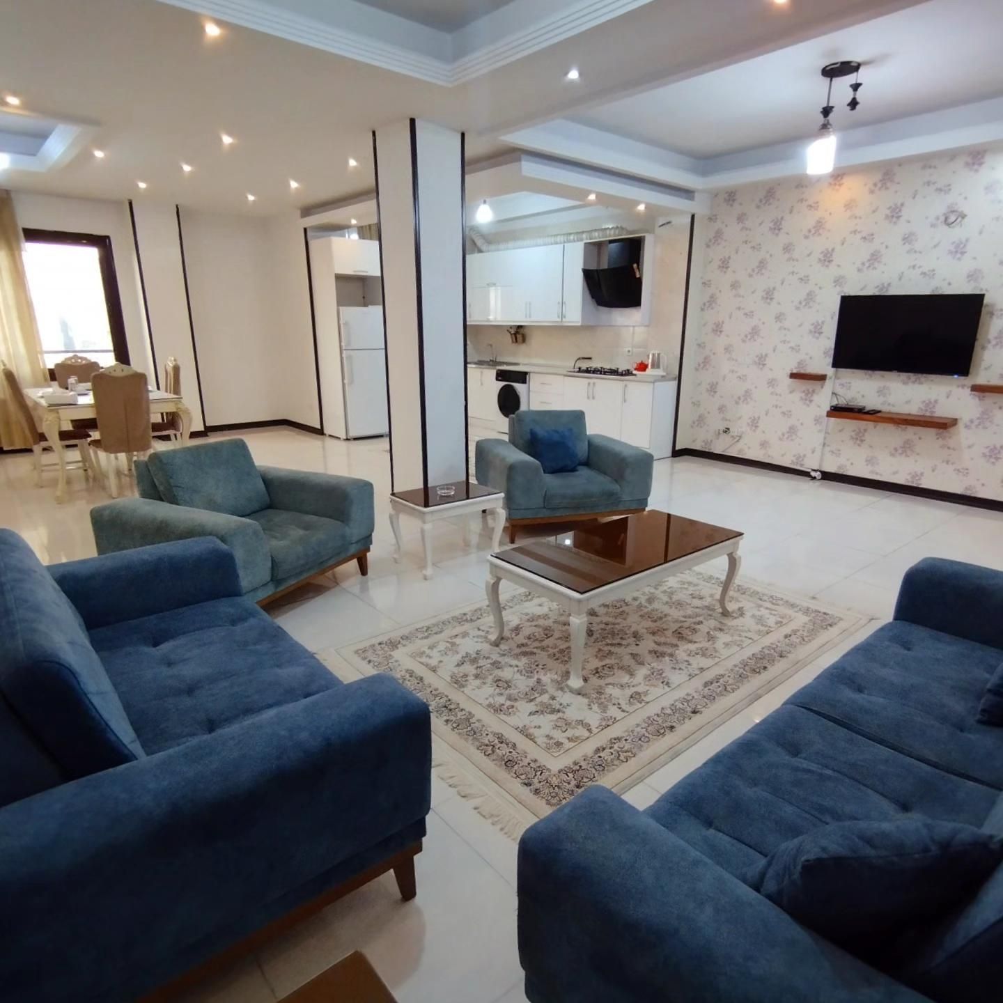 اجاره روزانه واحد مبله، بدون بیعانه، صبحانه|اجارهٔ کوتاه‌مدت آپارتمان و سوئیت|تهران, فلسطین (میدان انقلاب)|دیوار
