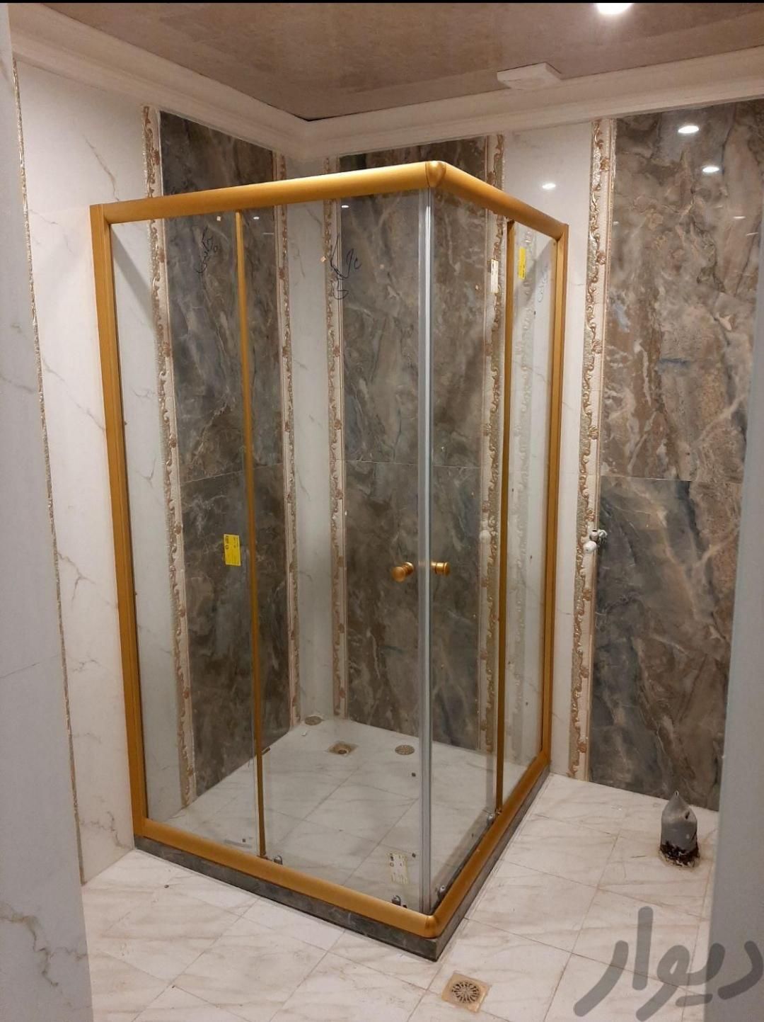 کابین دوش ، حمام شیشه ای ، پارتیشن شیشه ای|لوازم حمام|رشت, سعدی (تختی)|دیوار