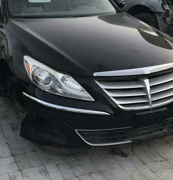 سپر چراغ خطر کاپوت درب جلوپنجره دوربین جنسیس|قطعات یدکی و لوازم جانبی|تهران, آرژانتین|دیوار
