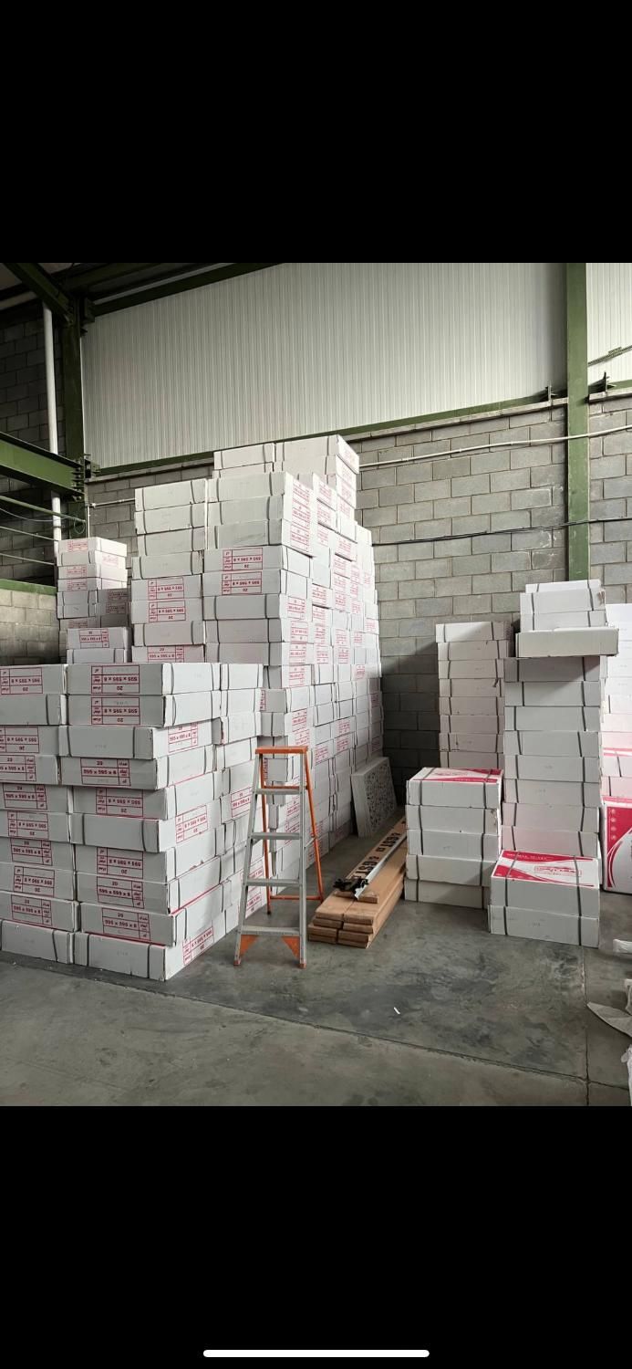 پخش کننده دیوارپوش پی وی سی و تایل های pvc گچی طلق|مصالح و تجهیزات ساختمان|کرج, حصارک بالا|دیوار