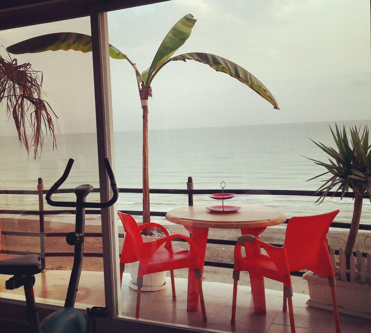 اجاره روزانه ویلا رویایی لب لب دریا (هاوایی)|اجارهٔ کوتاه‌مدت آپارتمان و سوئیت|نور, |دیوار