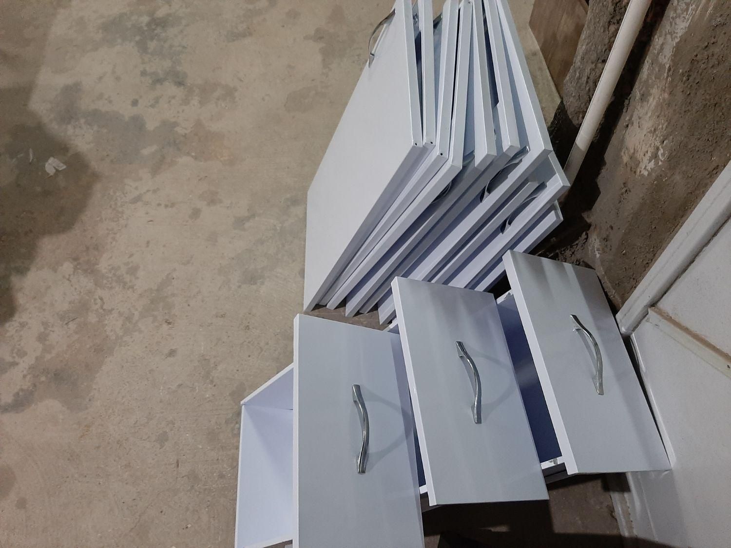 رنگ کوره ای وکابینت اکبر محمدی|خدمات پیشه و مهارت|تویسرکان, |دیوار