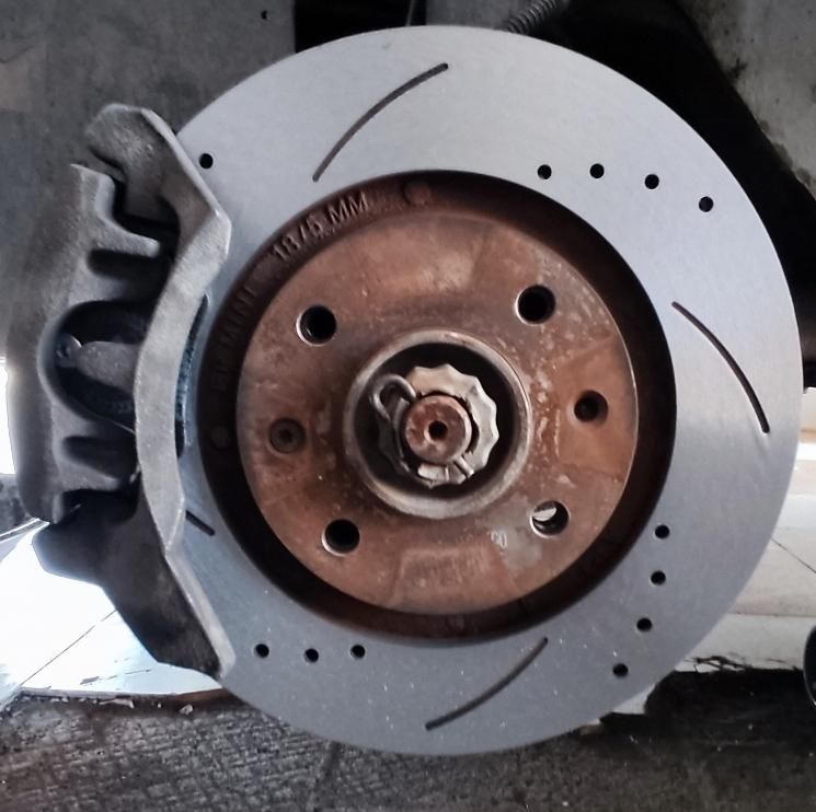 تراش دیسک ترمز به صورت روکار (100% تضمینی)|خدمات موتور و ماشین|کرمانشاه, |دیوار