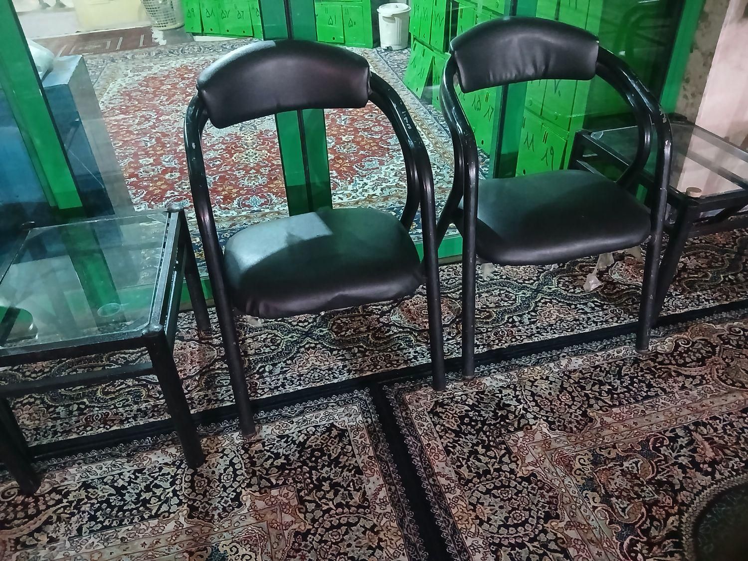 صندلی ومیز عسلی|دفتر کار|چناران, |دیوار