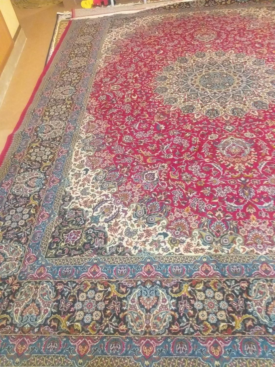 فرش ۳×۴کارکرده دو تخته|فرش|اصفهان, کوجان|دیوار