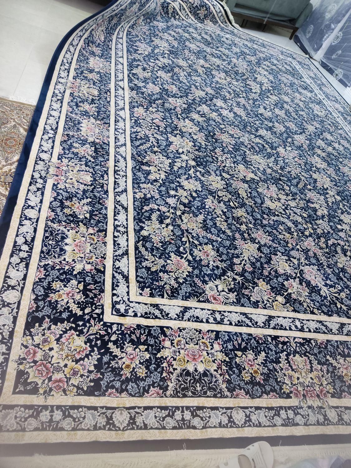 قالی  ۲۴ متری|فرش|سنندج, |دیوار