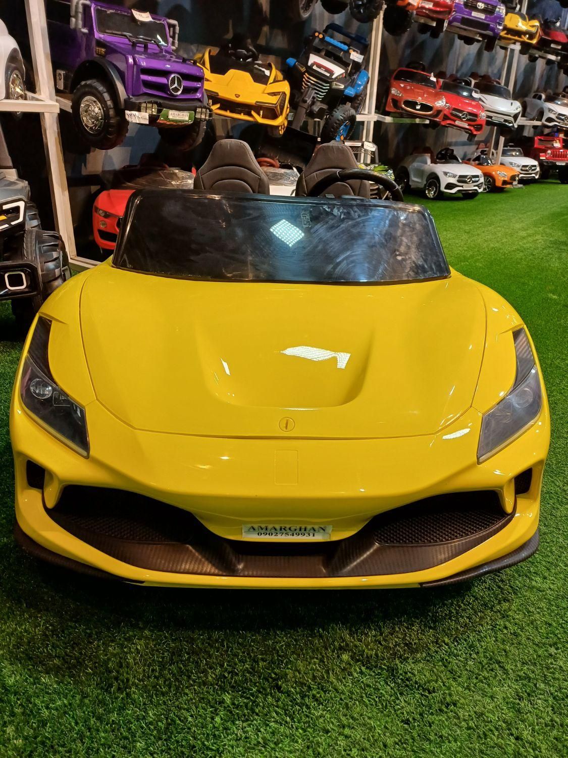 ماشین شارژی فراری دونفره مناسب کودک وبزرگسال|اسباب‌بازی بچه|مشهد, توس (بلوار توس)|دیوار