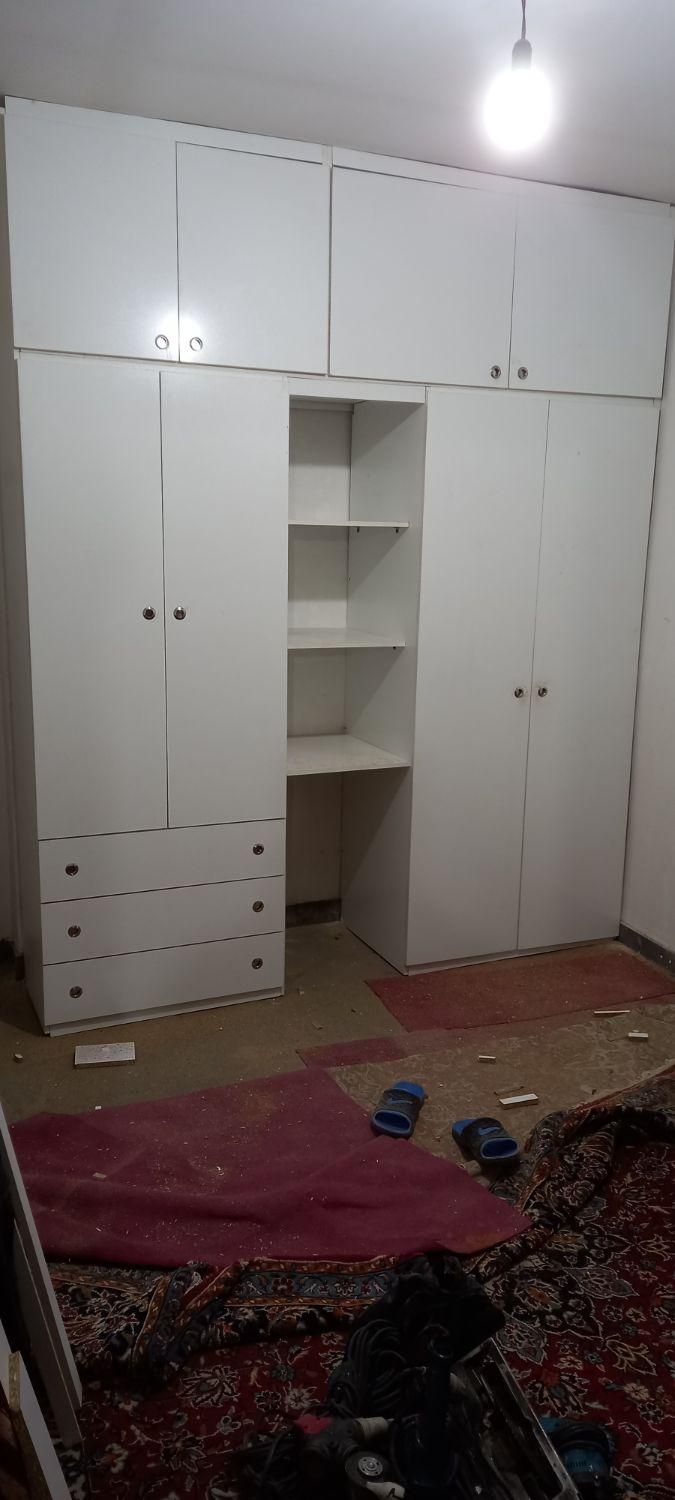 کمددیواری متری ۹۰۰هزارتومان|خدمات پیشه و مهارت|اراک, |دیوار