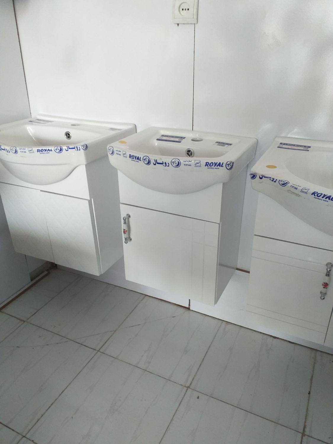 روشویی کابینتی دیواری ۴۲ آیینه باکس|لوازم سرویس بهداشتی|کرج, شاهینویلا|دیوار