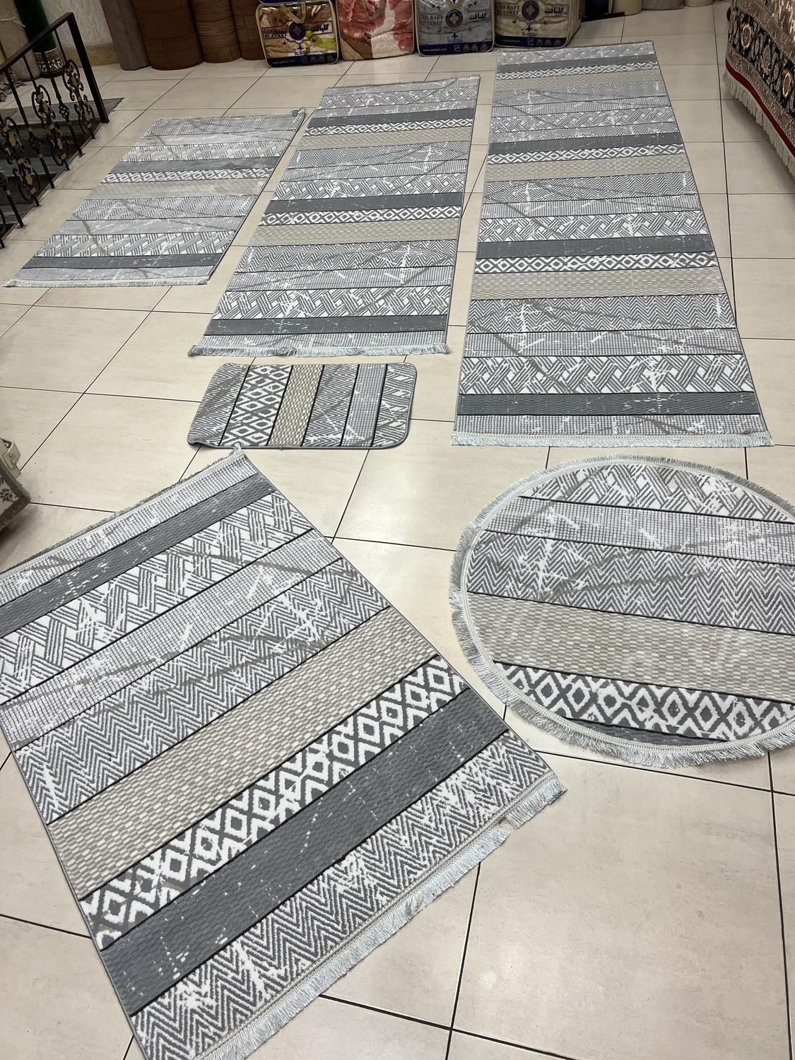 فرش ۲*۱ ترکیه نخ بامبو ست( بیش از ۸ مدل)|فرش|تبریز, |دیوار