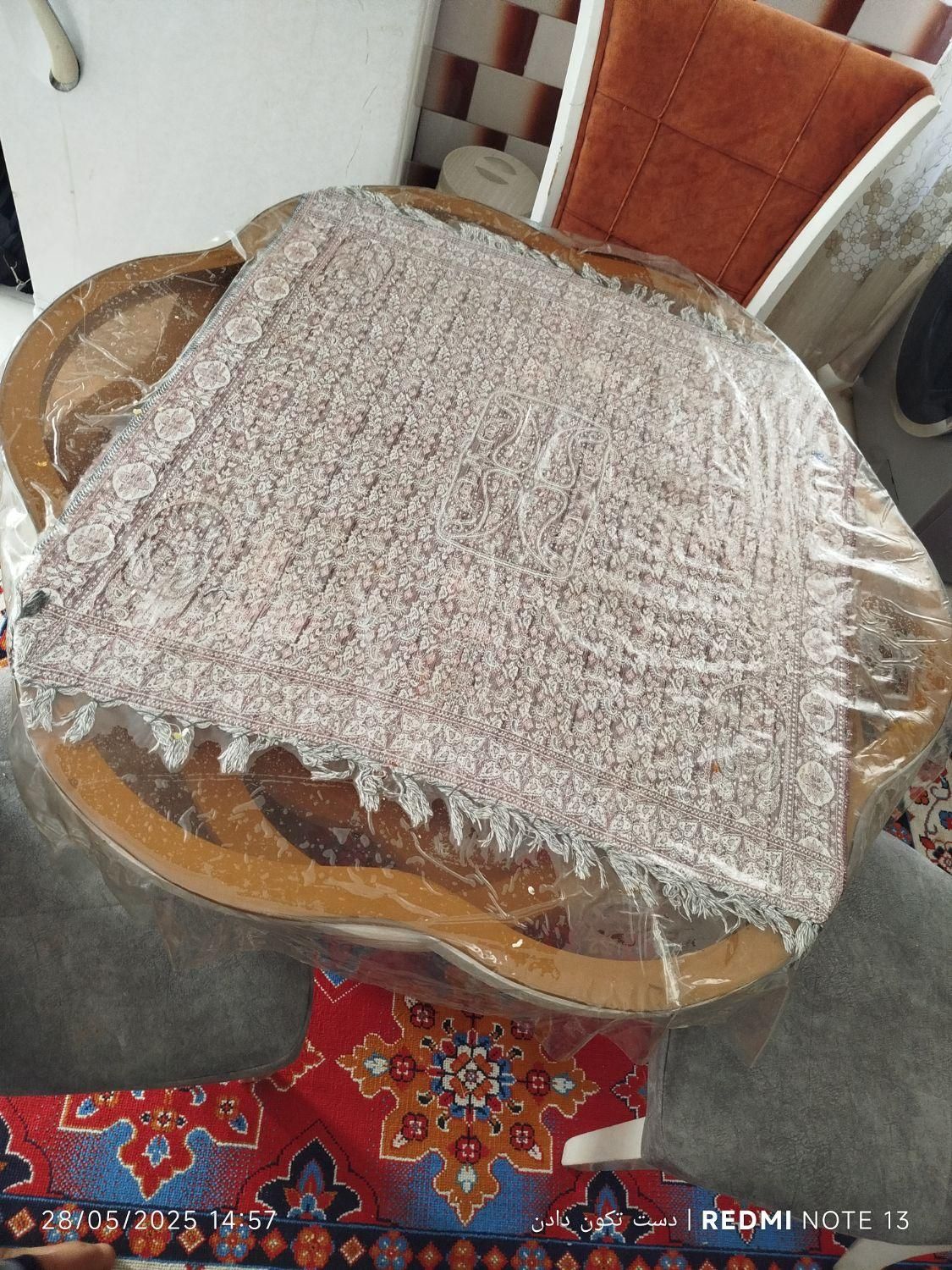 نهارخوری|میز و صندلی غذاخوری|ماهدشت, |دیوار